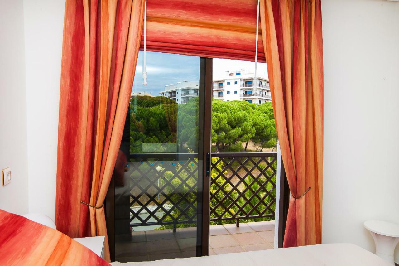 Excellent T2 Apartment With Pools 400M Falesia Beach البوفيرا المظهر الخارجي الصورة